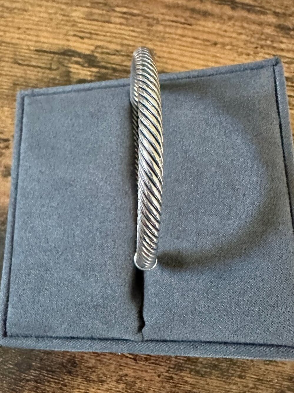David Yurman Cable Cuff Bracelet w/ Blue Topaz & White Diamonds - 5 mm - Sz Med - Picture 10 of 16